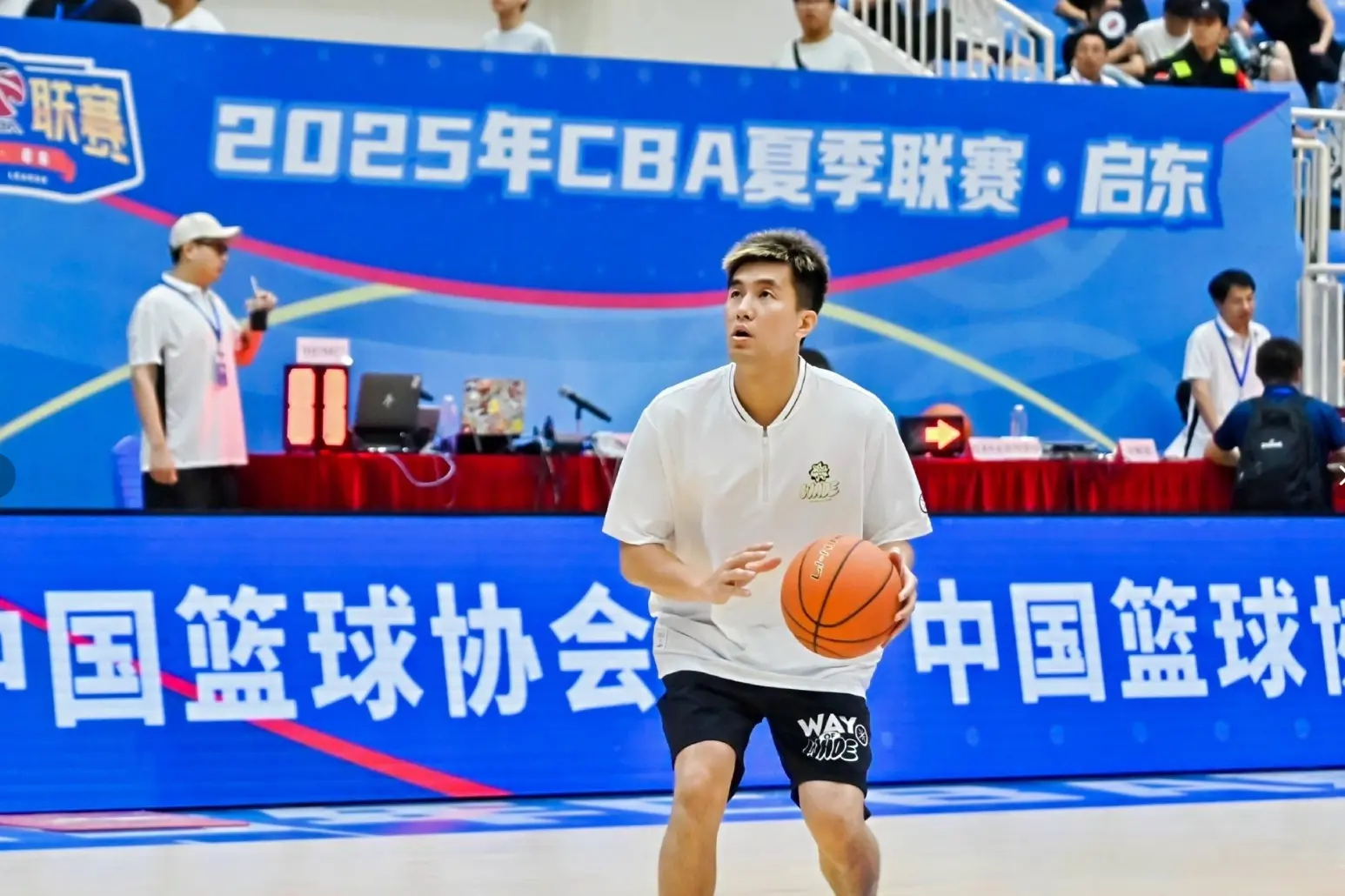 中的辽篮旧, img