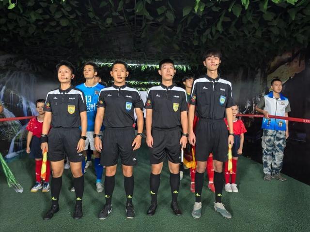 amp, 成为东升小, 邬昊天是岳 amp, 成为东升小, 邬昊天是岳