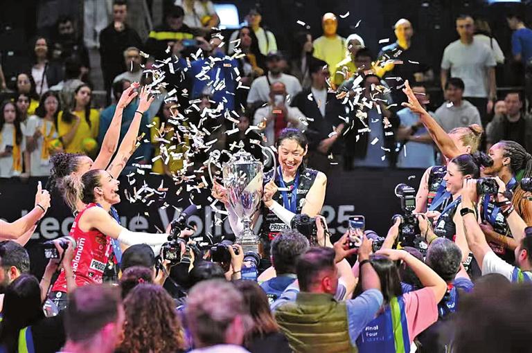 加全运会, 四川和澳门, div